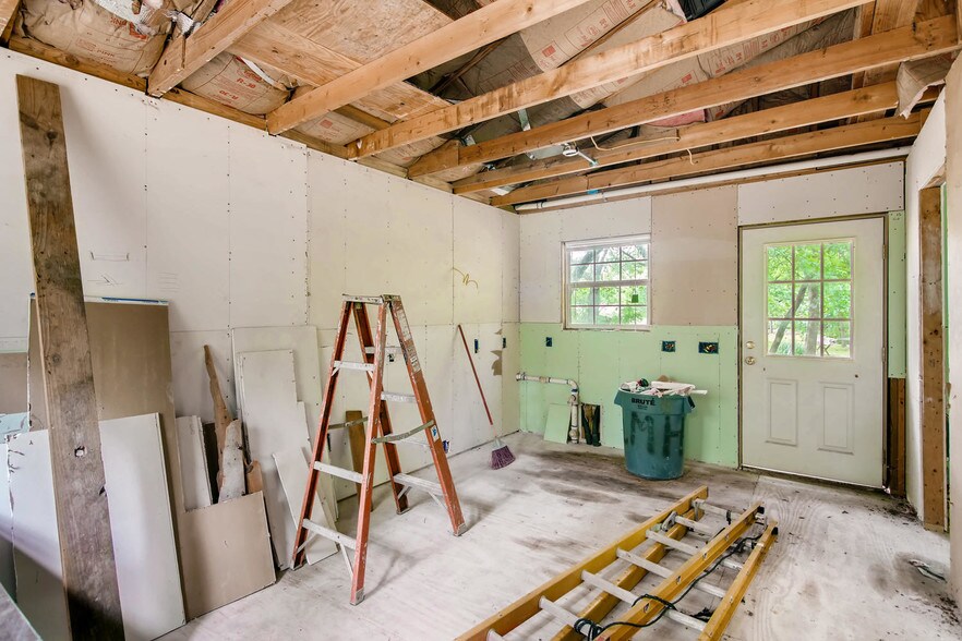 More Photos Of 629 W Dittmar Rd, Austin Land For Sale