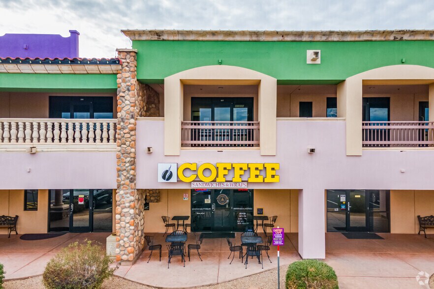 More Photos Of 711 E Carefree Hwy, Phoenix Unknown For Lease
