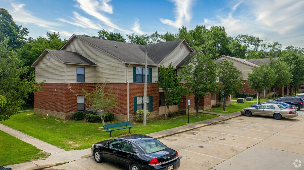 More Photos Of 1636 Raymond Rd, Jackson Apartments For Sale