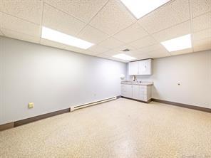 More Photos Of 923-931 Farmington Ave, Bristol Medical For Lease