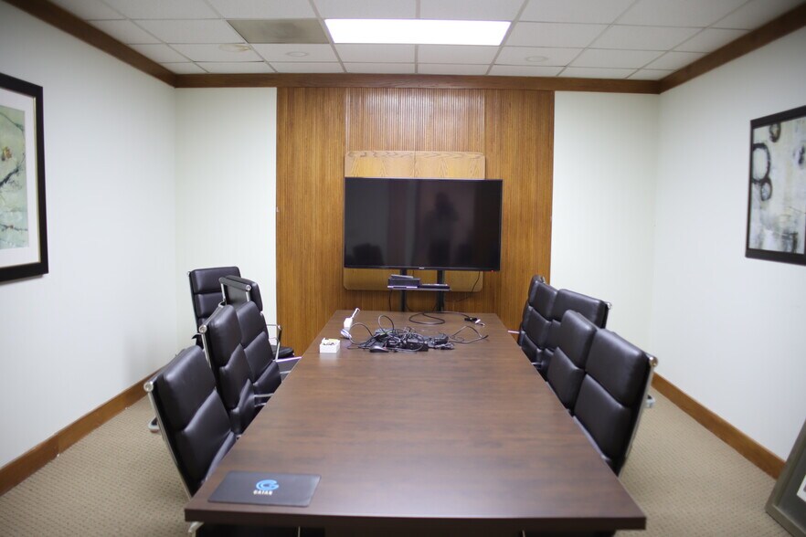 More Photos Of 3350 Scott Blvd, Santa Clara Warehouse For Lease