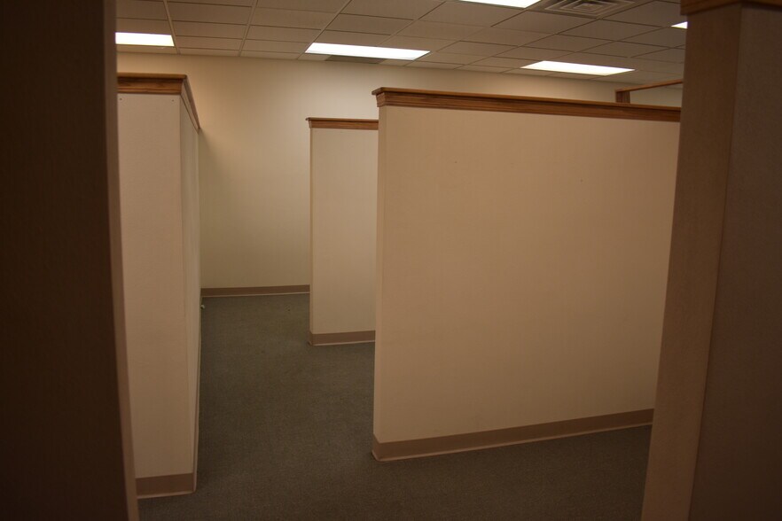 More Photos Of 2228 Milton Ave, Janesville Freestanding For Lease