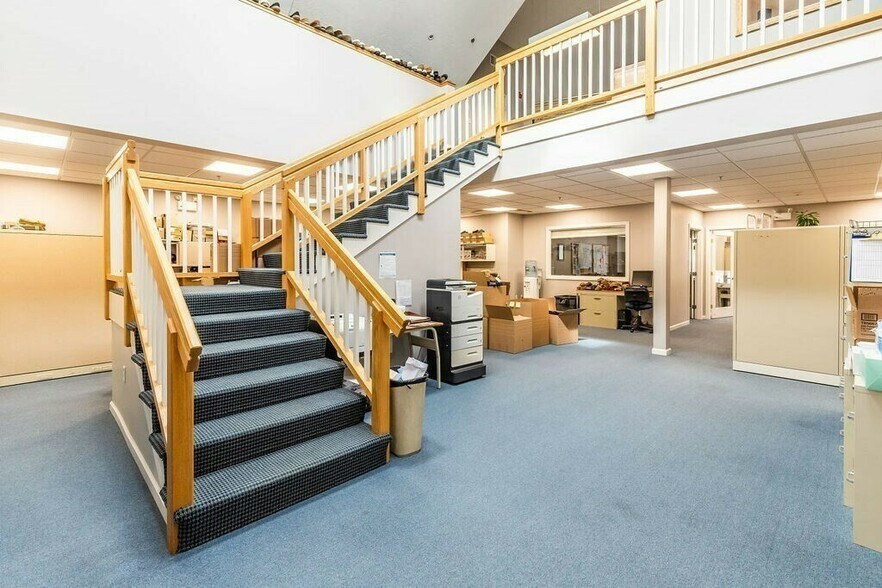 More Photos Of 7 Christy Dr, Brockton Office For Sale