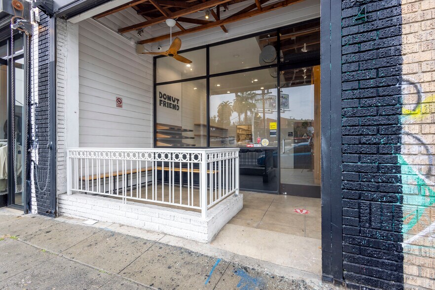 More Photos Of 3524-3536 W Sunset Blvd, Los Angeles Storefront For Lease