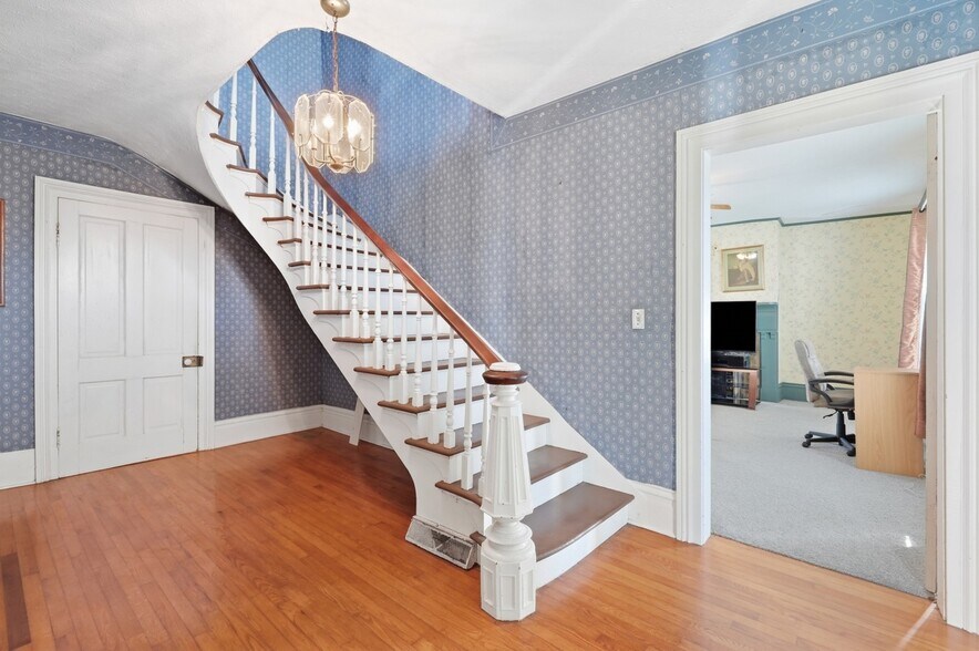 More Photos Of 4650 Highway 52, Loretto Apartments For Sale