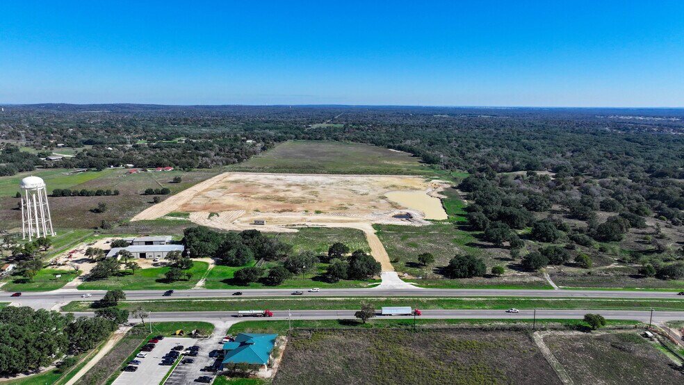 Primary Photo Of 6506 US Highway 181, Floresville Land For Sale