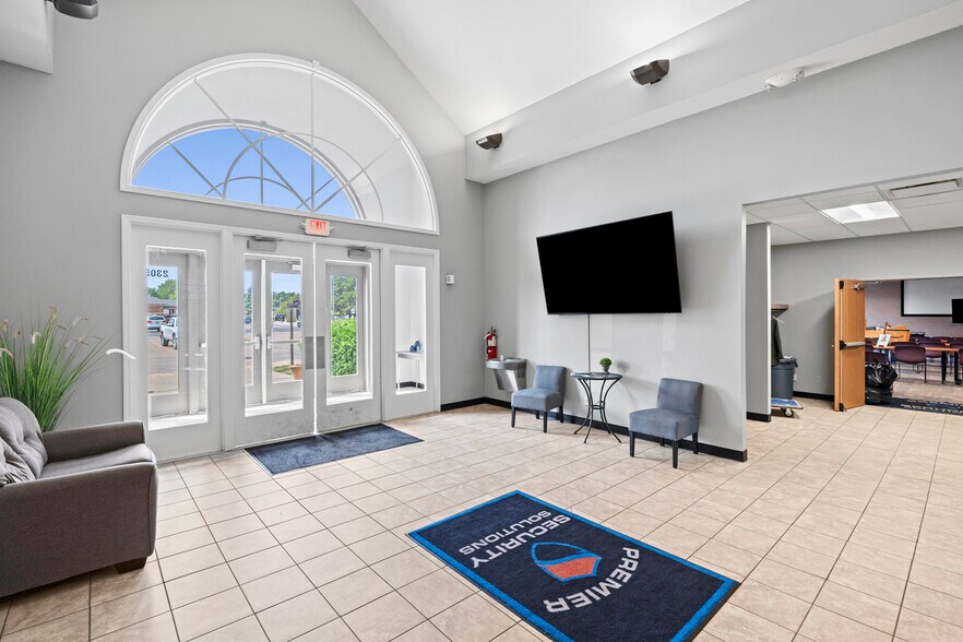 More Photos Of 2305 S Center Rd, Burton Office For Sale