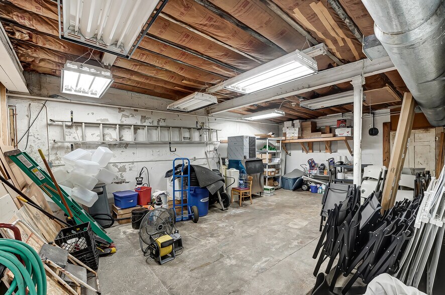 More Photos Of 13 W Main St, Spring Valley Restaurant For Sale