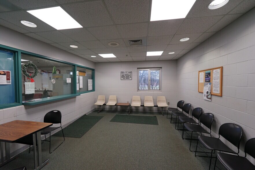 More Photos Of 1835 Treanor St, Saginaw Rehabilitation Center For Sale