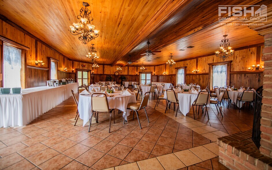 More Photos Of 204 Valley St, Williamsport Bar For Sale