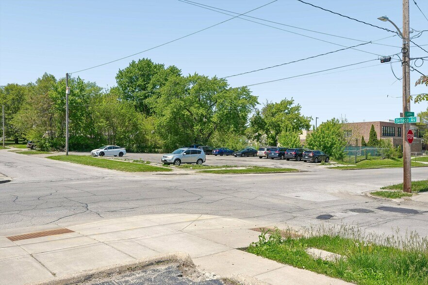 More Photos Of 3843 6th Ave, Des Moines Lodge Meeting Hall For Sale