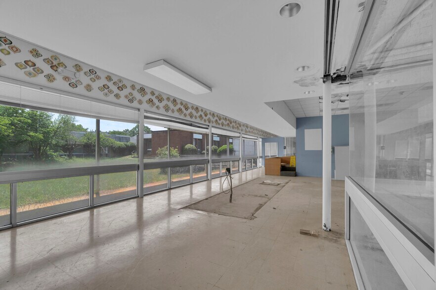 More Photos Of 166 Dotson St, Rock Hill Healthcare For Sale