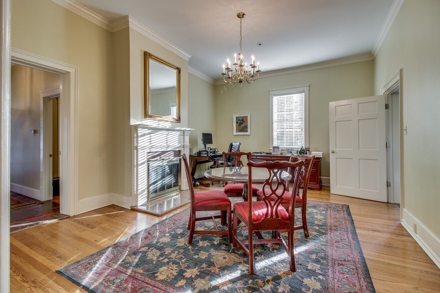 More Photos Of 325 Bridge St, Franklin Office For Sale