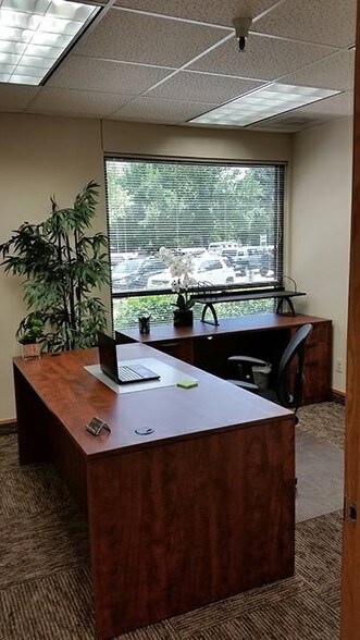 More Photos Of 724 Whalers Way, Fort Collins Office For Lease