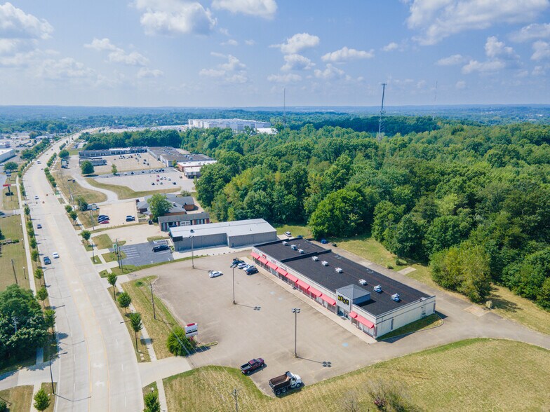 More Photos Of 2052-2070 Romig Rd, Akron Storefront For Sale