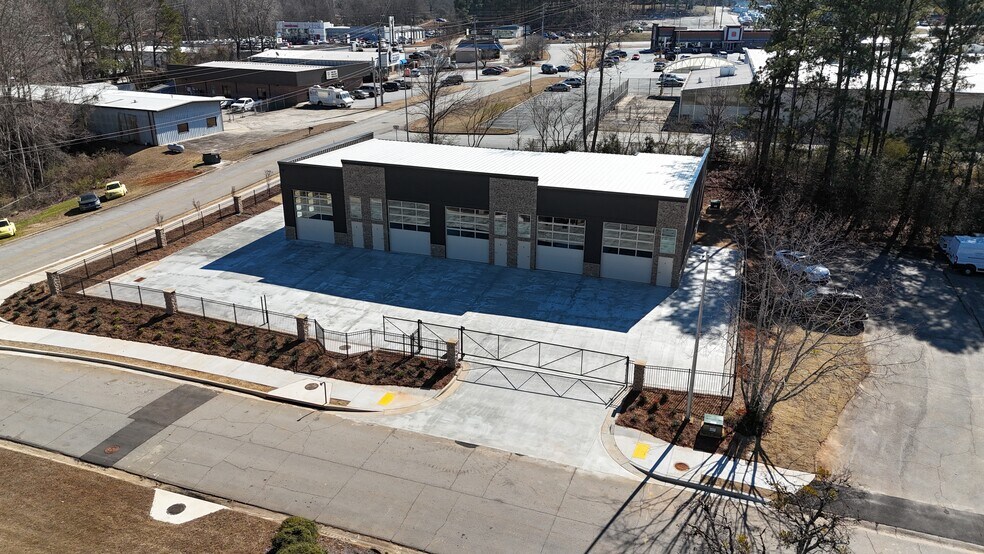 More Photos Of 100 Park Place Way, Carrollton Industrial For Sale