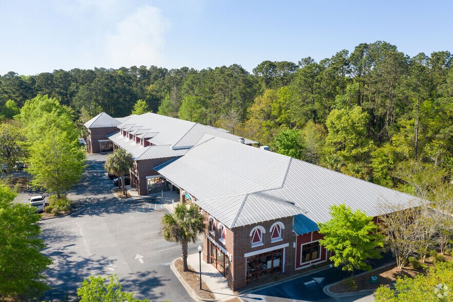 Primary Photo Of 2700 Brickyard Pky, Mount Pleasant Freestanding For Lease