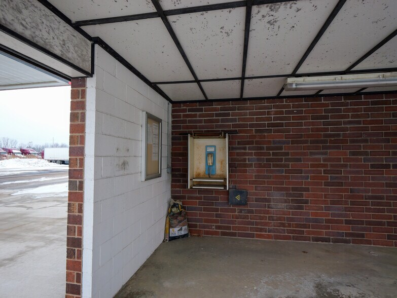 More Photos Of 511 25th Ave N, Wisconsin Rapids Office For Sale