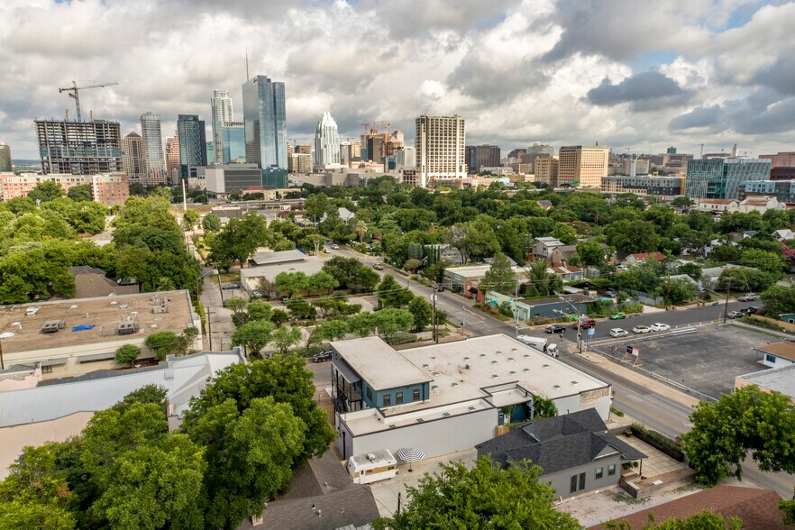More Photos Of 1201 E Cesar Chavez St E, Austin Coworking Space
