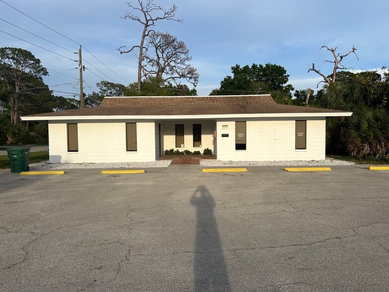 Primary Photo Of 695 Old Englewood Rd, Englewood Medical For Lease