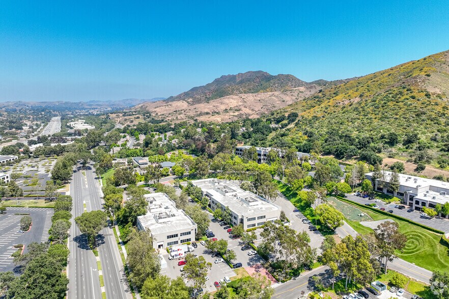 More Photos Of 4330 Park Terrace Dr, Westlake Village Flex For Sale