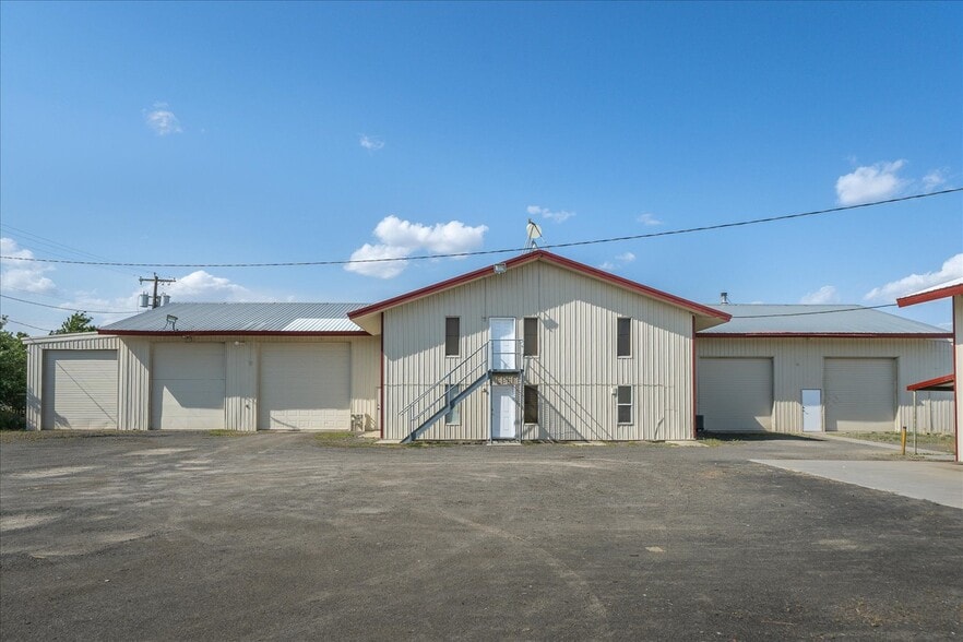 More Photos Of 1927 S Garfield Rd, Airway Heights Warehouse For Sale