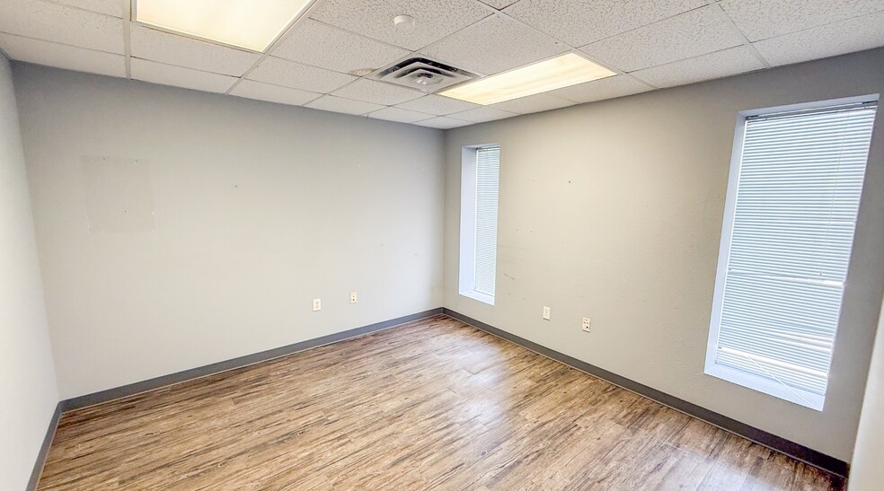 More Photos Of 3611 E State Highway 158, Midland Unknown For Lease