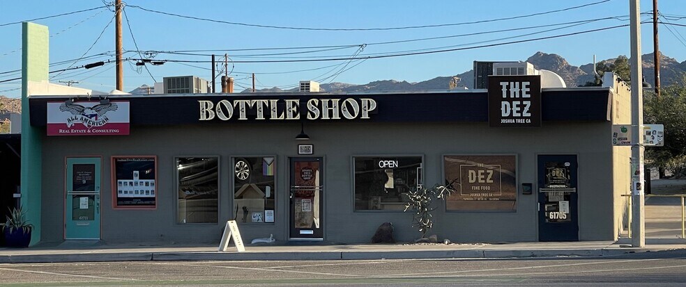 Primary Photo Of 61705-61711 29 Palms Hwy, Joshua Tree Freestanding For Sale