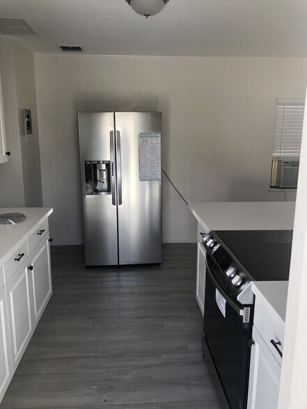 More Photos Of 100 Sandal Ln, Palm Beach Shores Apartments For Sale