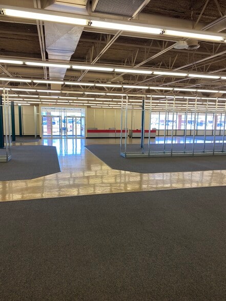 More Photos Of 14001-14065 Delany Rd, La Marque Unknown For Lease