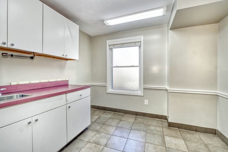 More Photos Of 1342 Main St, Walpole Medical For Sale