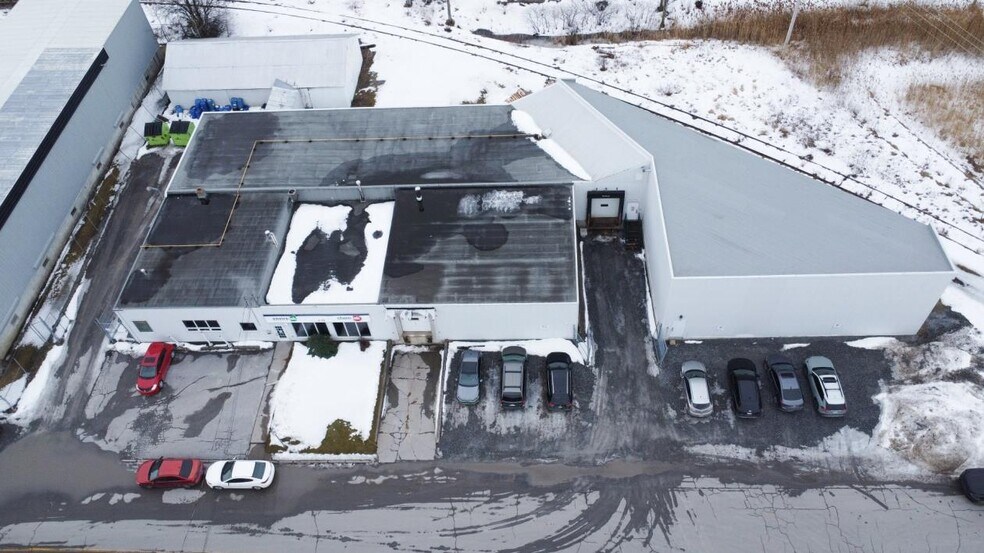 More Photos Of 2975 Rue Nelson, Saint-hyacinthe Industrial For Lease