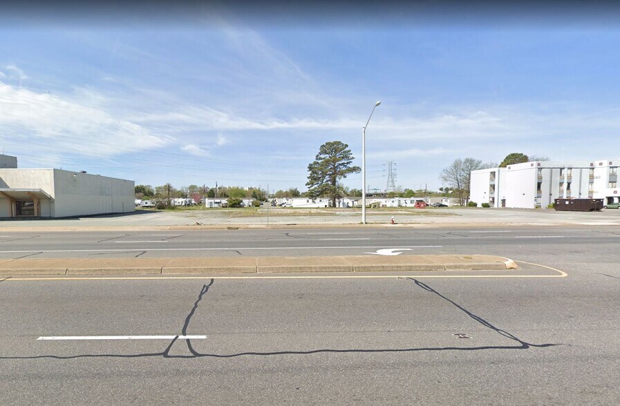 More Photos Of 6065 Jefferson Ave, Newport News Land For Sale