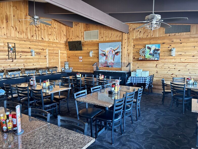 More Photos Of 1120 E Main St, Mandan Restaurant For Sale