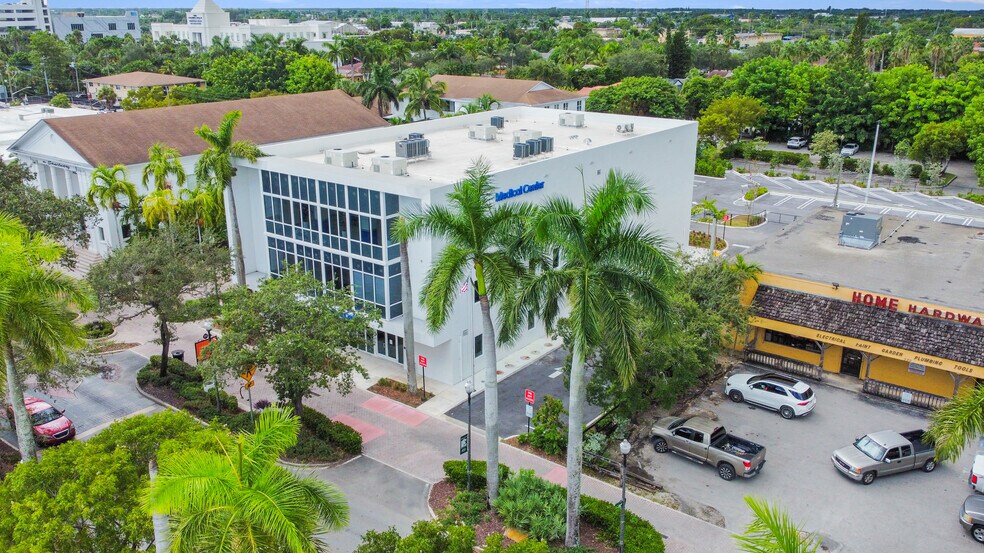 More Photos Of 304 N Krome Ave, Homestead Medical For Lease