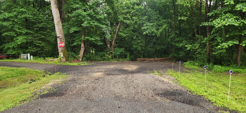 More Photos Of Robie Drive / Bensville Road Rd @ Robie Manor, White Plains Land For Sale