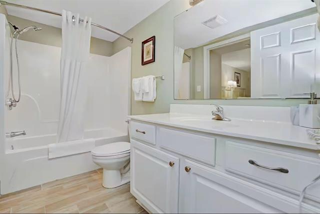 More Photos Of 7100 N Ocean Blvd, Myrtle Beach Specialty For Sale