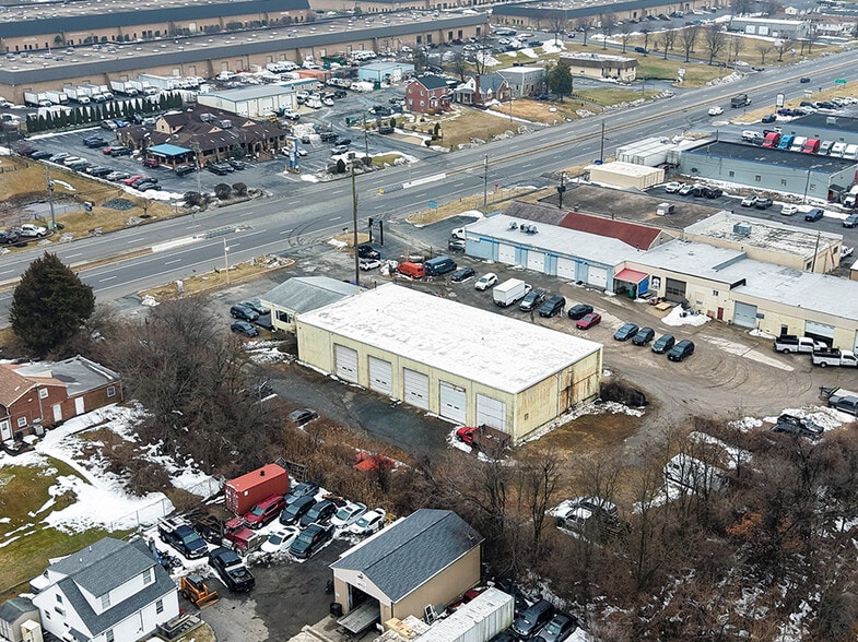 More Photos Of 9728 Pulaski Hwy, Middle River Service For Sale