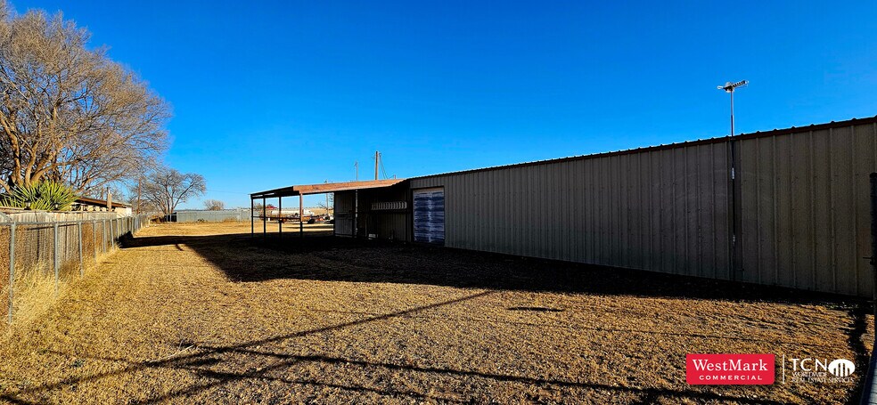 More Photos Of 12901 Avenue J, Lubbock Warehouse For Sale