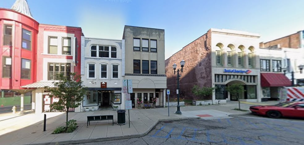 More Photos Of 35 N Saginaw St, Pontiac Storefront Retail Residential For Sale