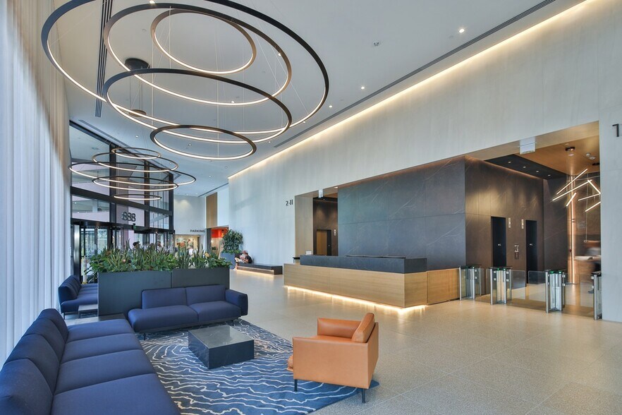 More Photos Of 888 S Figueroa St, Los Angeles Office For Lease