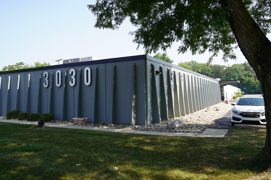 More Photos Of 3030 Lake Ave, Fort Wayne Office For Lease