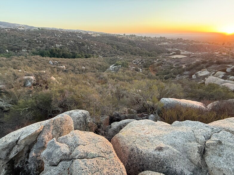 More Photos Of 39280.5 Calle Breve, Temecula Land For Sale