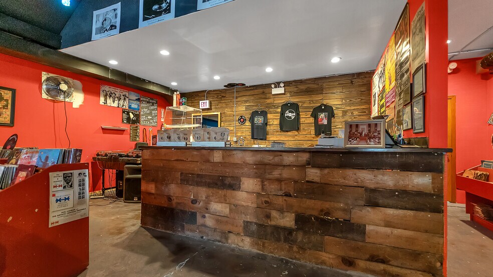 More Photos Of 13257-59 S Baltimore Ave, Chicago Storefront Retail Residential For Sale