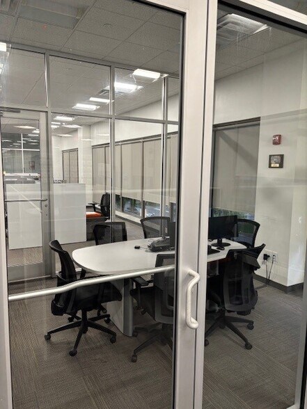 More Photos Of 601 S Harbour Island Blvd, Tampa Office For Lease