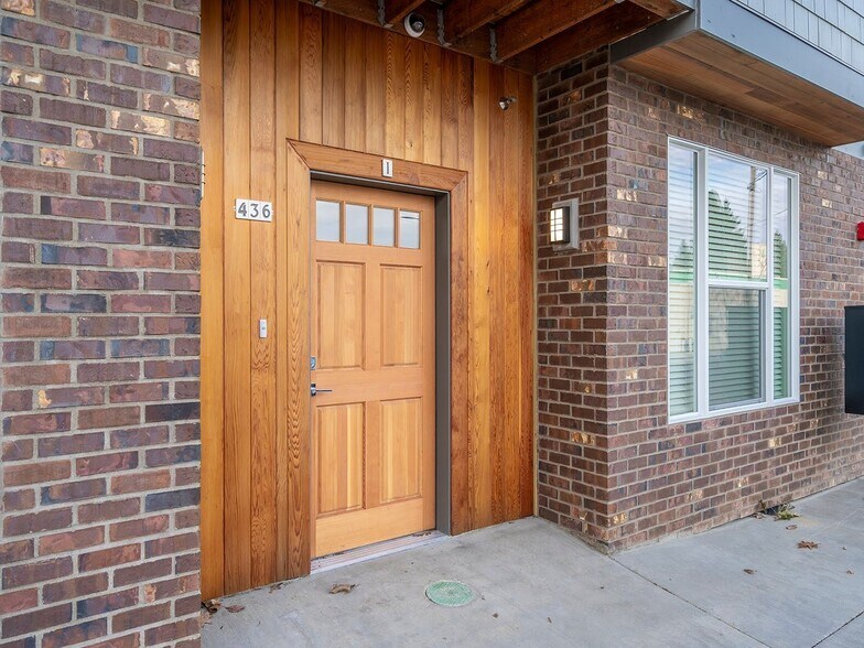 More Photos Of 436 NE Stafford St, Portland Apartments For Sale