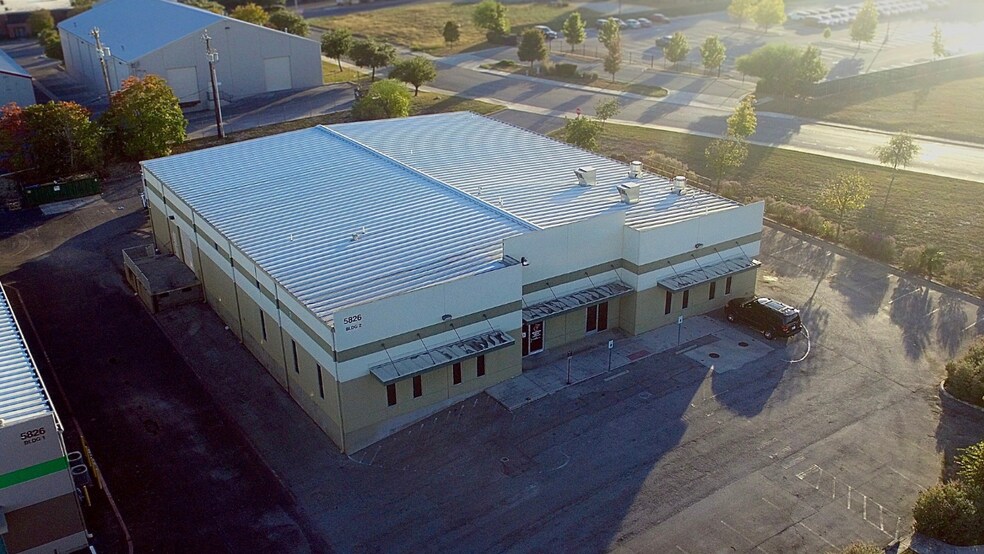 More Photos Of 5826 Hawk Springs Rd, San Antonio Warehouse For Sale