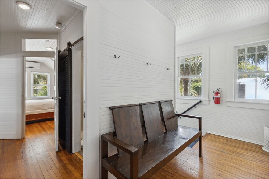 More Photos Of 1103 Ocean Blvd, Saint Simons Island Apartments For Sale