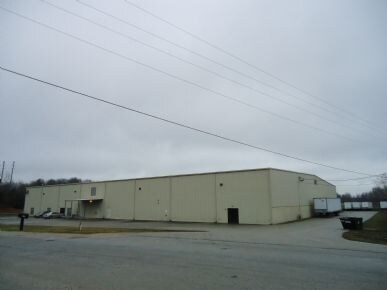 More Photos Of 150 Quality St, Munfordville Warehouse For Lease