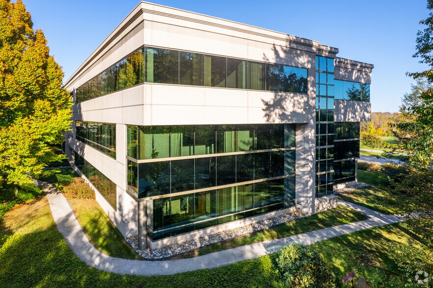 Primary Photo Of 600 Eagleview Blvd, Exton Coworking Space